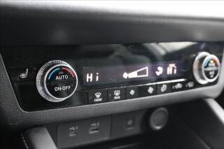 Mitsubishi Outlander 2,4 7míst, intense - náhled 38