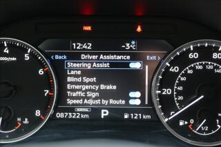 Mitsubishi Outlander 2,4 7míst, intense - náhled 32