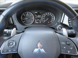 Mitsubishi Outlander 2,3 INTENSE+ 2.2 DI-D 6AT 4WD - náhled 19