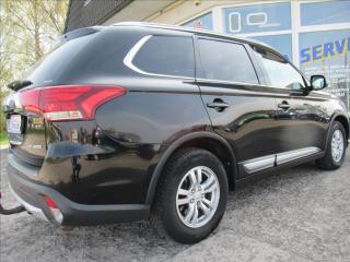 Mitsubishi Outlander 2,3 INTENSE+ 2.2 DI-D 6AT 4WD - náhled 6