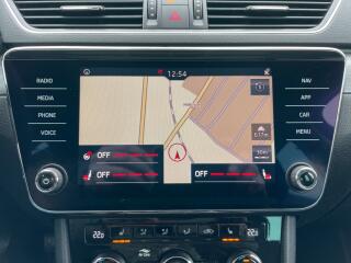 Ford Focus (2020) Com. 1.5TDCI 88kW! TITANIUM! - náhled 17