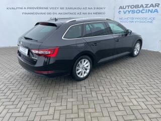 Ford Focus (2020) Com. 1.5TDCI 88kW! TITANIUM! - náhled 4