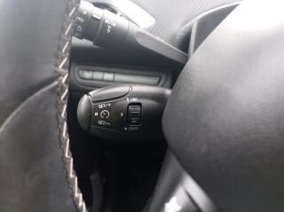 Peugeot 2008 1.5 75kW/Navi/1Maj/TOP - náhled 24