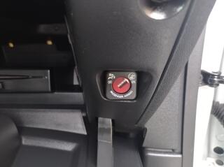 Peugeot 2008 1.5 75kW/Navi/1Maj/TOP - náhled 39