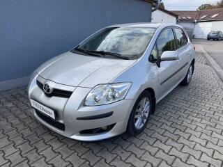 Toyota Auris 1.6VVT-i EXCLUSIVE, �R