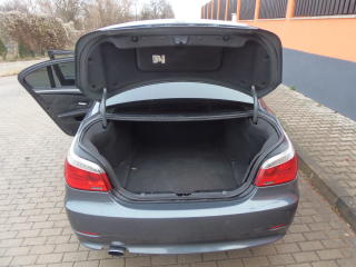 BMW Řada 5 (2008) 520 D LCI facelift manuál - náhled 11