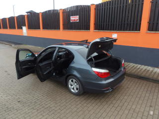 BMW Řada 5 (2008) 520 D LCI facelift manuál - náhled 17