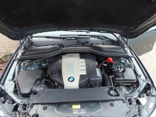 BMW Řada 5 (2008) 520 D LCI facelift manuál - náhled 20