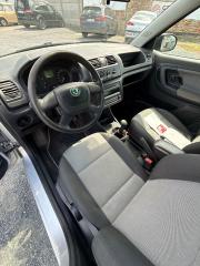 Škoda Fabia 1.2 HTP 51kW KOMBI - náhled 20