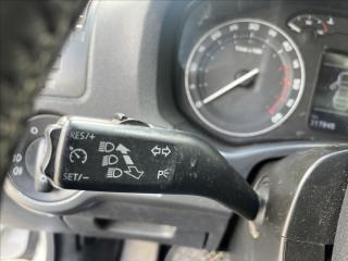 Škoda Octavia 1,9 TDi 2x KOLA Elegance - náhled 21