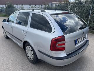 Škoda Octavia 1,9 TDi 2x KOLA Elegance - náhled 8
