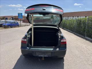 Renault Laguna 1,9 dCi TAŽNÉ BEZ STK - náhled 25