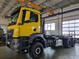 MAN TGS 33.520 6x4 KONTEJNER