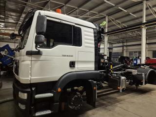 MAN TGM 18.340 HIAB + KONTEJNER 10T