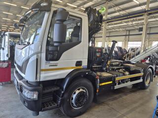 Iveco Eurocargo 180E28 HIAB 102 KONTEJNER 