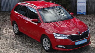 �koda Fabia Kom.1.0TSi Tour rezervace