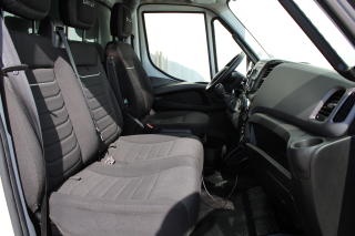 Iveco Daily 35S180 3,0 10pal+plachta+čelo - náhled 25