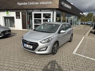 Hyundai i30 1.6 CRDi 81kW  kombi Weekend