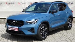 Volvo XC40 B4 AWD Plus Dark