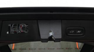 Volvo V90 B4 Drive-E AWD aut. Cross Coun - náhled 21