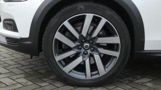 Volvo V90 B4 Drive-E AWD aut. Cross Coun - náhled 23