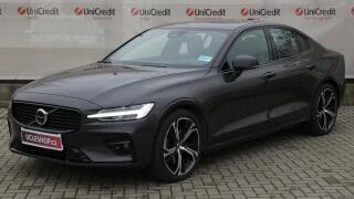 Volvo S60 B5 AWD Ultimate Dark