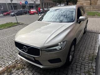 Volvo XC60 B4 AWD Momentum Pro
