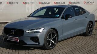 Volvo S60 B5 AWD Ultimate Dark