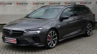 Opel Insignia ST 2.0 T 4x4 GSi