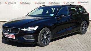Volvo V60 B5 AWD Momentum Pro