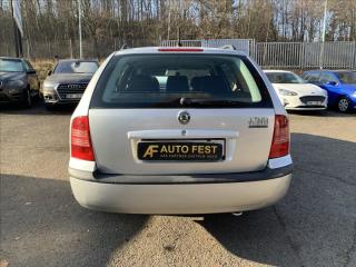 Škoda Octavia 1,6 MPI Tour Combi,ČR - náhled 7