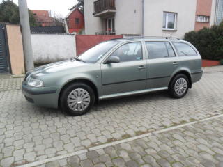 koda Octavia Combi 1.6 Aut.Klima, 1.majitel