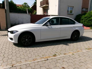 BMW 318d xDRIVE, Aut.Klima