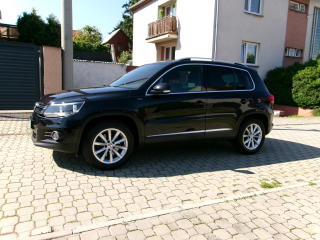 Volkswagen Tiguan 1.4 TSi SPORT-LOUNGE, ZADNO