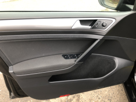 Volkswagen Golf Variant (2015) 1,6TDi Bi-Xenon,P+Z PDC, NAVI - náhled 27