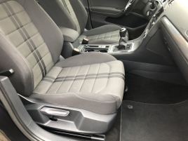 Volkswagen Golf Variant (2015) 1,6TDi Bi-Xenon,P+Z PDC, NAVI - náhled 36