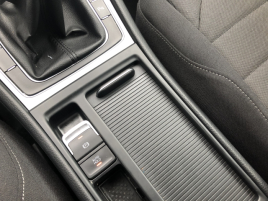 Volkswagen Golf Variant (2015) 1,6TDi Bi-Xenon,P+Z PDC, NAVI - náhled 60