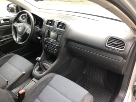 Volkswagen Golf Variant (2011) 2,0TDi STYLE nez. top. panoram - náhled 36