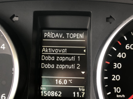 Volkswagen Golf Variant (2011) 2,0TDi STYLE nez. top. panoram - náhled 63