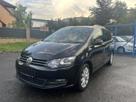 Volkswagen Sharan 2.0TDi Highline rezervace