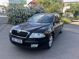koda Octavia 1.9TDi combi 1. majitel