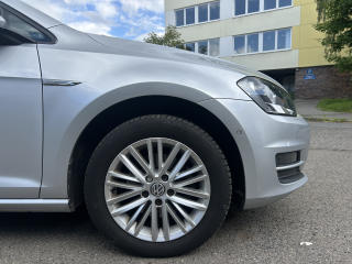 Volkswagen Golf Variant (2015) 1,2TSi DSG 81kW "Cup" - náhled 14