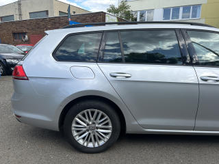Volkswagen Golf Variant (2015) 1,2TSi DSG 81kW "Cup" - náhled 16