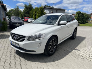 Volvo XC60 2.4 AWD D4 Summum 1.maj. 