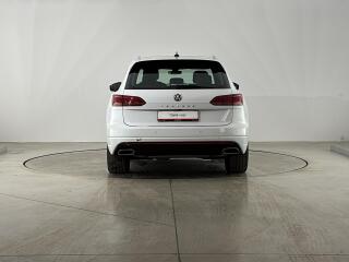 Volkswagen Touareg R-LINE - náhled 17