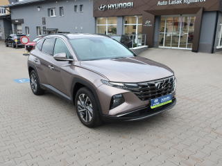 Hyundai Tucson 1.6T-GDi MHEV 132kW STYLE,MA
