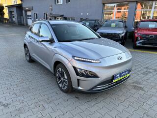 Hyundai Kona POWER 150KW REZERVACE