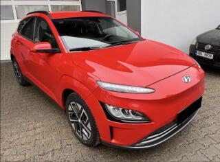 Hyundai Kona 64KWH-150KW,CZECH EDITION,1.MA