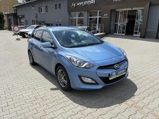 Hyundai i30 WG 1.6i 88Kw TRIKOLOR KLIMA