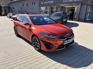 Kia Ceed 1.5T-GDi 118kW GT LINE AUTOMAT
